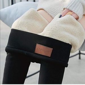 Super Thick Fleece Lined Leggings